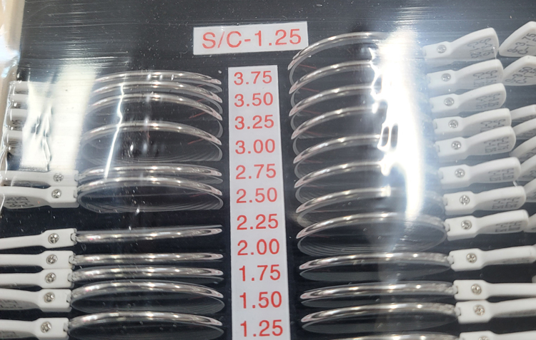 난시검안렌즈세트 (TJS-240) [S- 0.25 ~ S-3.75D (C-0.25D ~ C-2.00D)]