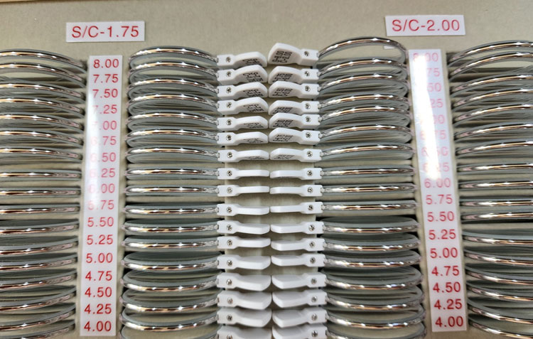 멀티코팅 난시검안렌즈세트 (TJS-272)[S- 4.00 ~ S-8.00D (C-0.25D ~ C-2.00D)]